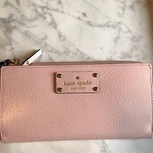 Kate Spade Blush Pink Wristlet